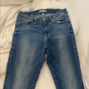 Good American Good Legs medium wash skinny jeans